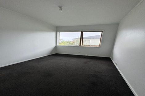 Photo of property in 71 Sandspit Road, Shelly Park, Auckland, 2014