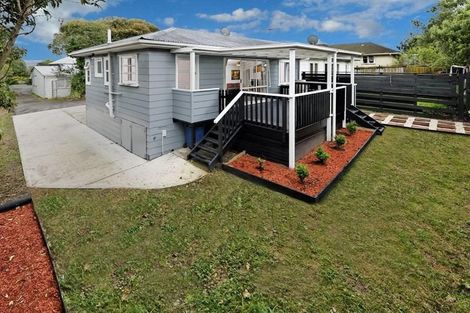 Photo of property in 4/54 View Road, Henderson, Auckland, 0612