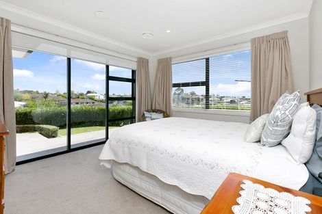 Photo of property in 1 Lochay Place, Pyes Pa, Tauranga, 3112