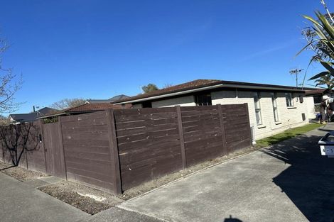 Photo of property in 2/518 Fitzroy Avenue, Hastings, 4122