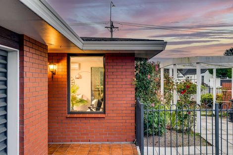 Photo of property in 2 Rubens Place, Burnside, Christchurch, 8053
