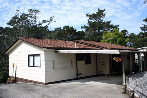 Photo of property in 7 Lowell Place, Massey, Auckland, 0614