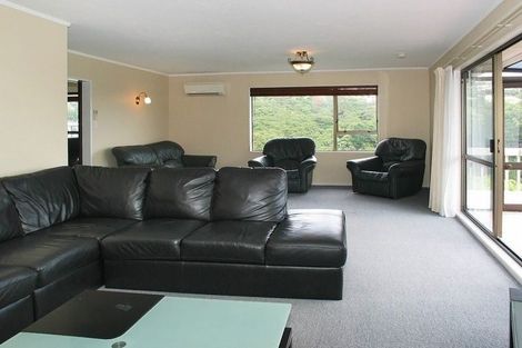 Photo of property in 60 Leeward Drive, Whitby, Porirua, 5024