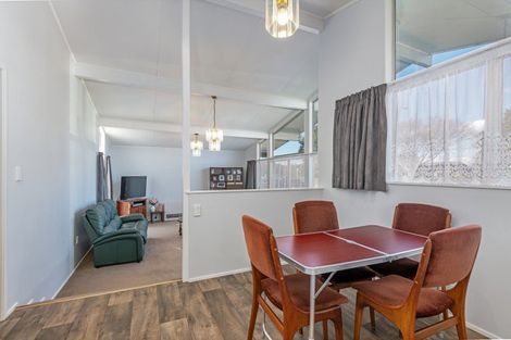 Photo of property in 4 John F Kennedy Drive, Milson, Palmerston North, 4414