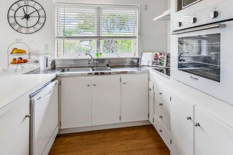 Photo of property in 23 Utuhina Road, Springfield, Rotorua, 3015