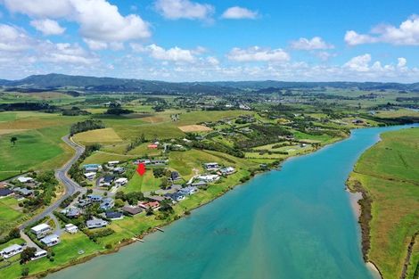 Photo of property in 15 Riverview Place, Waipu, 0582