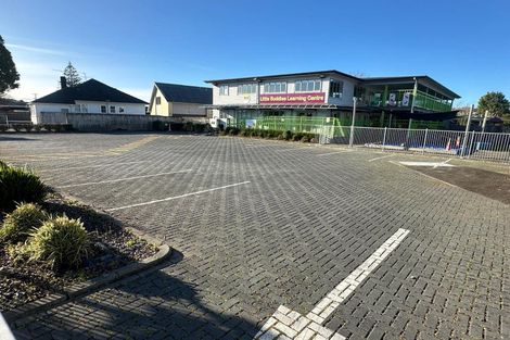 Photo of property in 56-58 Somerset Road, Mount Roskill, Auckland, 1041