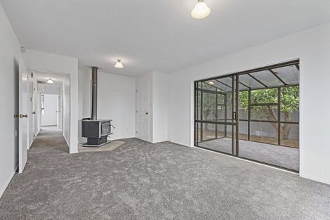 Photo of property in 2 Charles Street, Rangiora, 7400