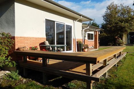 Photo of property in 37 Clareview Road, Herbert, Oamaru, 9495