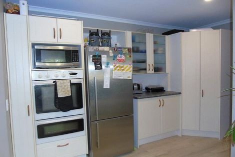 Photo of property in 140a Parkvale Road, Karori, Wellington, 6012