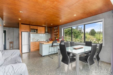 Photo of property in 124 Wearmouth Road, Paparoa, 0571