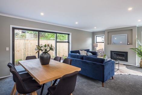 Photo of property in 37a Tiromoana Road, Raumati South, Paraparaumu, 5032