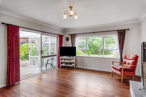 Photo of property in 13 Te Horo Beach Road, Te Horo, Otaki, 5581