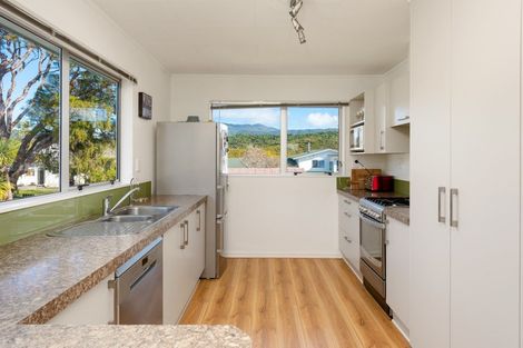 Photo of property in 31a Ranui Street, Waikawa, Picton, 7220