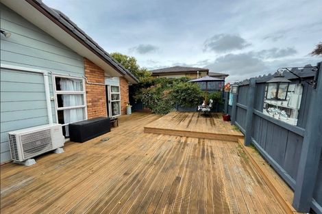 Photo of property in 4 Fitchburg Place, Mangere, Auckland, 2022