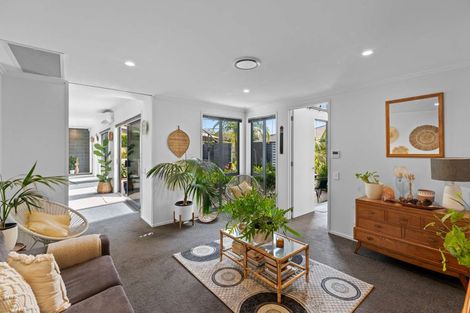 Photo of property in 20 Mcneish Place, Pokeno, 2402