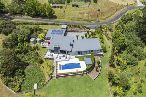 Photo of property in 36 Polo Lane, Whitford, Manurewa, 2576