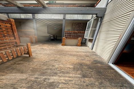 Photo of property in 8 Vogel Street, Dunedin Central, Dunedin, 9016