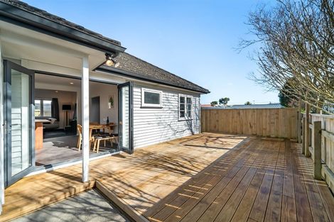 Photo of property in 25c King Street, Ebdentown, Upper Hutt, 5018