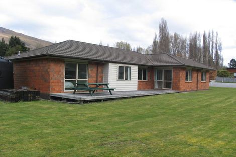 Photo of property in 8 Hector Close, Kingston, Athol, 9793