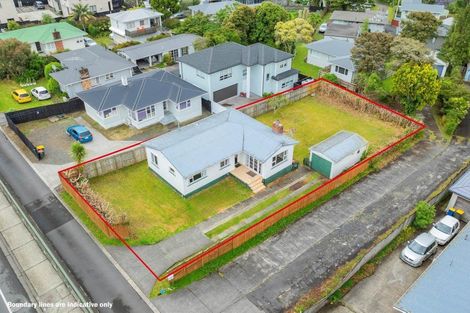 Photo of property in 57a Tiroroa Avenue, Te Atatu South, Auckland, 0610