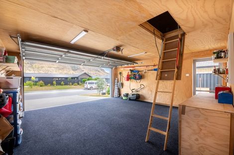 Photo of property in 16 Regent Street, Lower Shotover, Queenstown, 9304