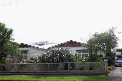 Photo of property in 28 Trafalgar Street, Levin, 5510