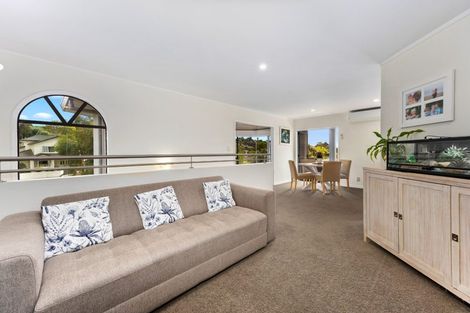 Photo of property in 44 Bayside Drive, Browns Bay, Auckland, 0630