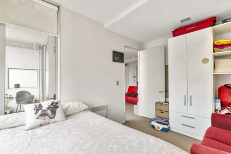 Photo of property in The Wellington Suites, 585/233 Cuba Street, Te Aro, Wellington, 6011