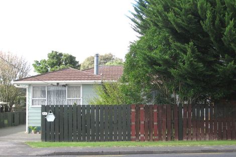 Photo of property in 86 Bruce Mclaren Road, Henderson, Auckland, 0612
