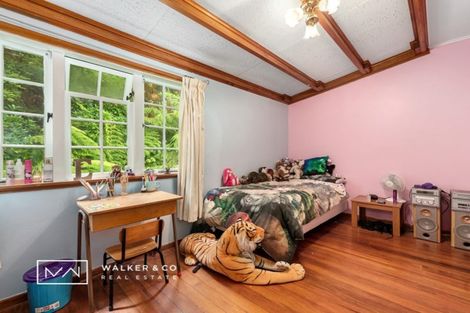 Photo of property in 4 Elmslie Road, Pinehaven, Upper Hutt, 5019