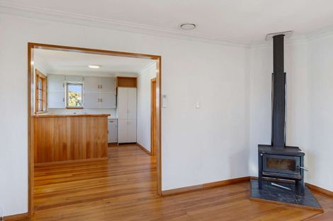 Photo of property in 36 Bowen Street, Levin, 5510