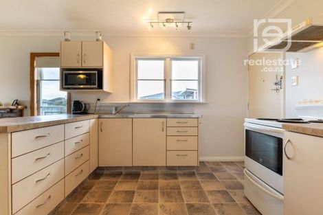 Photo of property in 11 Aberdeen Avenue, Takaro, Palmerston North, 4412