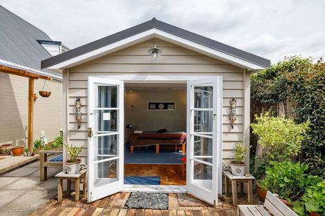 Photo of property in 50b Williams Street, Cambridge, 3434