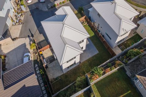 Photo of property in 25 Trelawny Terrace, Grenada Village, Wellington, 6037