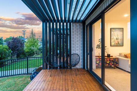 Photo of property in 32c Titoki Street, Te Atatu Peninsula, Auckland, 0610