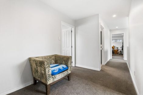 Photo of property in 61a Margan Avenue, New Lynn, Auckland, 0600