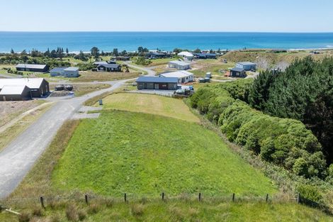 Photo of property in 9 Knoyle Road, Riversdale Beach, Masterton, 5872