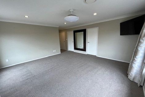 Photo of property in 9 Swindon Close, Mellons Bay, Auckland, 2014