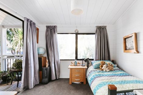 Photo of property in 240d Omokoroa Road, Omokoroa, Tauranga, 3114