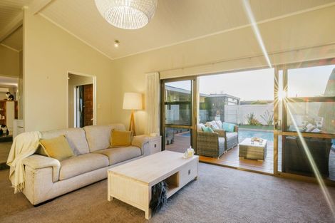 Photo of property in 22 Hillary Street, Chedworth, Hamilton, 3210