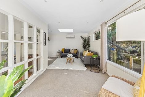 Photo of property in 38 View Road, Titahi Bay, Porirua, 5022