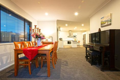 Photo of property in 36 Kurth Crescent, Silverstream, Upper Hutt, 5019