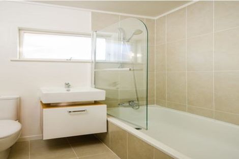 Photo of property in 2/8 Ngataringa Road, Devonport, Auckland, 0624