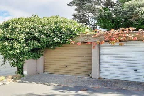 Photo of property in 43 Warwick Street, Wilton, Wellington, 6012