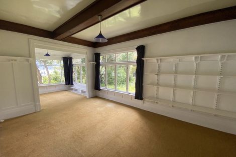 Photo of property in 21 Marine Parade, Macandrew Bay, Dunedin, 9014