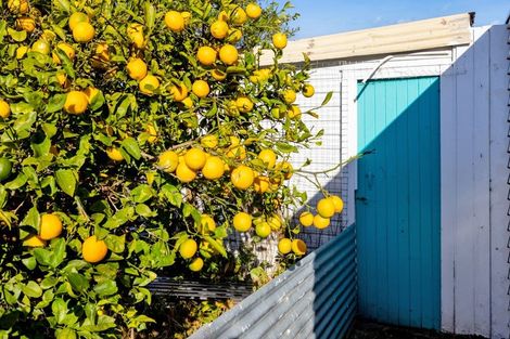 Photo of property in 35 Victoria Street, Patea, 4520