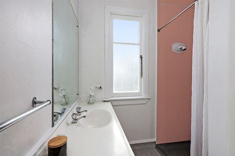 Photo of property in 6/101 Maddison Street, Akina, Hastings, 4122