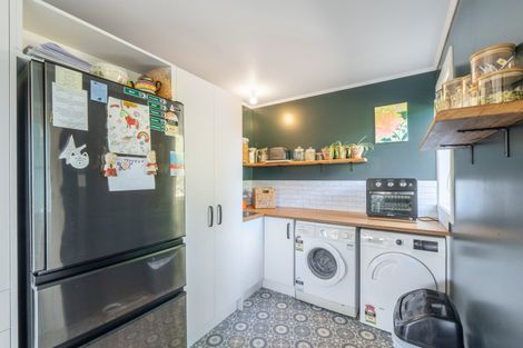 Photo of property in 39 Oreti Road, Otatara, Invercargill, 9879