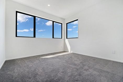 Photo of property in 57a Chequers Avenue, Glenfield, Auckland, 0629